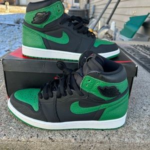 Jordan 1 Pine green